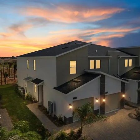 2 Bedrooms- 2 Bathrooms- Champions Gate 1053 Ss